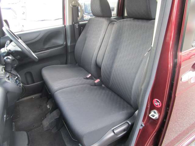 ホンダ Ｎ　ＢＯＸ ６６０ カスタムＧ ４ＷＤ H24年 (中国) 99