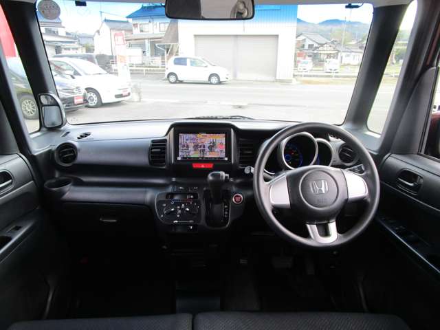 ホンダ Ｎ　ＢＯＸ ６６０ カスタムＧ ４ＷＤ H24年 (中国) 99