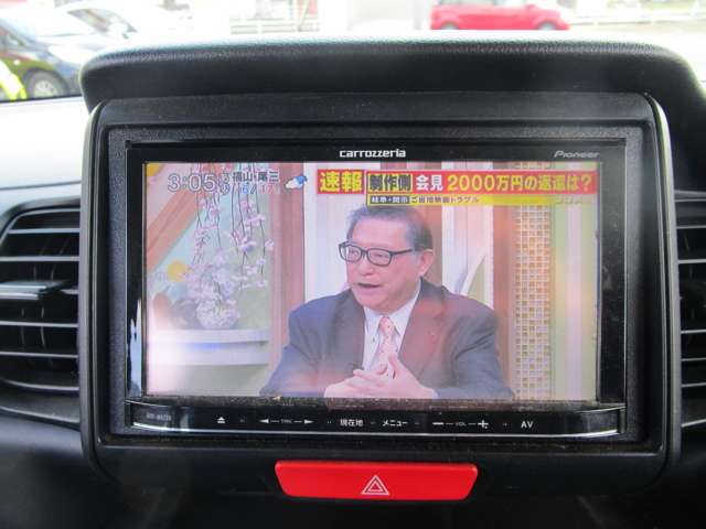 ホンダ Ｎ　ＢＯＸ ６６０ カスタムＧ ４ＷＤ H24年 (中国) 99