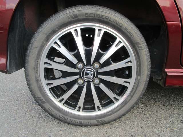 ホンダ Ｎ　ＢＯＸ ６６０ カスタムＧ ４ＷＤ H24年 (中国) 99