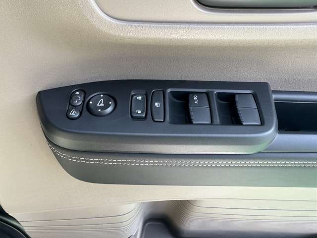 ホンダ Ｎ　ＢＯＸ ジョイ ６６０ ターボ ２トーン R7年 (東海) 99