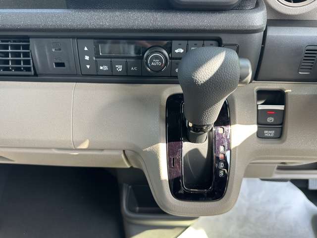 ホンダ Ｎ　ＢＯＸ ジョイ ６６０ ターボ ２トーン R7年 (東海) 99