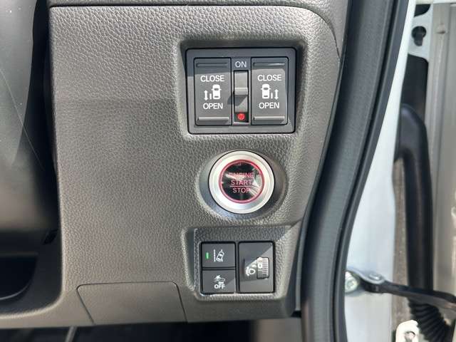 ホンダ Ｎ　ＢＯＸ カスタム ６６０ Ｌ ターボ スタイルプラス ブラック R5年 (東海) 99