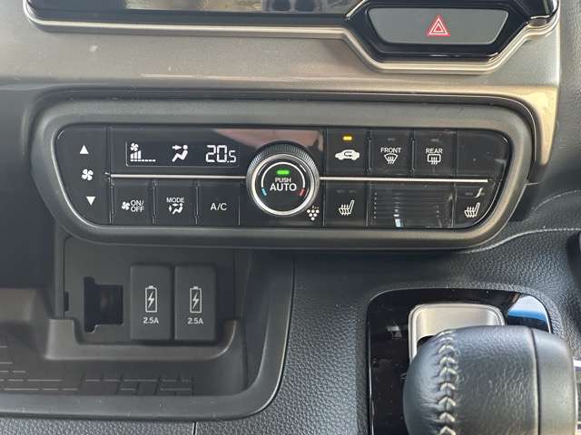 ホンダ Ｎ　ＢＯＸ カスタム ６６０ Ｌ ターボ スタイルプラス ブラック R5年 (東海) 99