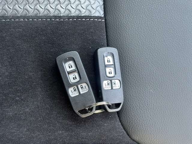 ホンダ Ｎ　ＢＯＸ カスタム ６６０ Ｌ ターボ スタイルプラス ブラック R5年 (東海) 99