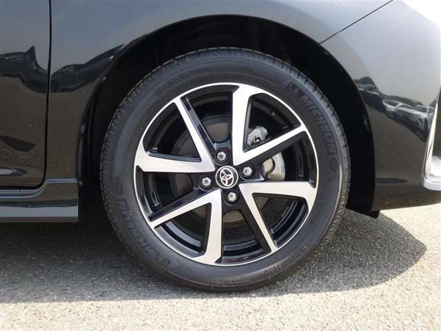 トヨタ カローラフィールダー　ハイブリッド １．５ ハイブリッド Ｇ Ｗ×Ｂ H30年 () 99