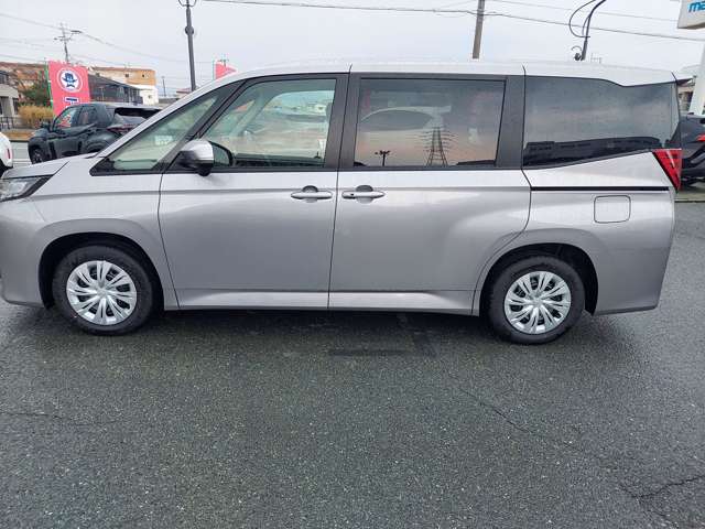 トヨタ ノア １．８ ハイブリッド Ｘ R7年 (九州・沖縄) 99