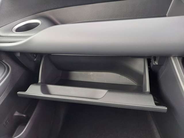 トヨタ ノア １．８ ハイブリッド Ｘ R7年 (九州・沖縄) 99