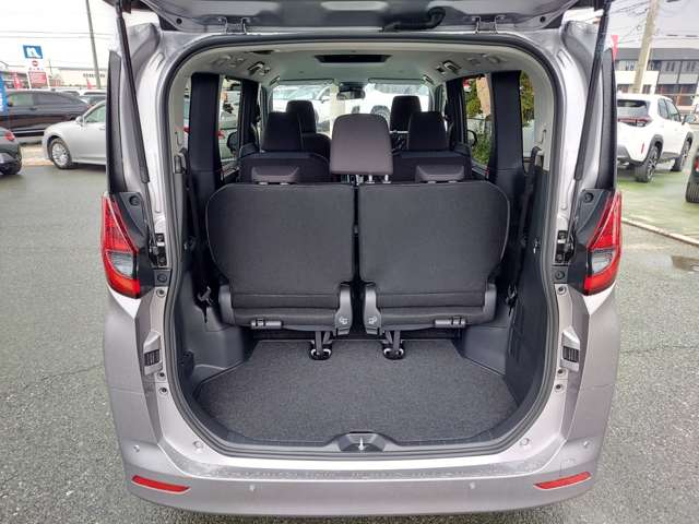 トヨタ ノア １．８ ハイブリッド Ｘ R7年 (九州・沖縄) 99