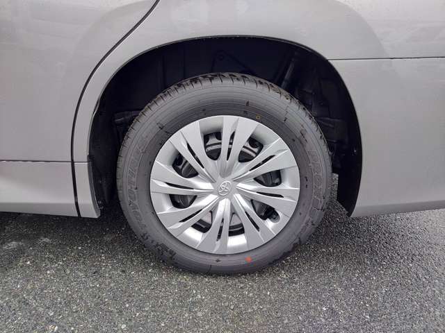 トヨタ ノア １．８ ハイブリッド Ｘ R7年 (九州・沖縄) 99