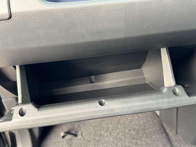 トヨタ ルーミー １．０ カスタム Ｇ R7年 (九州・沖縄) 99