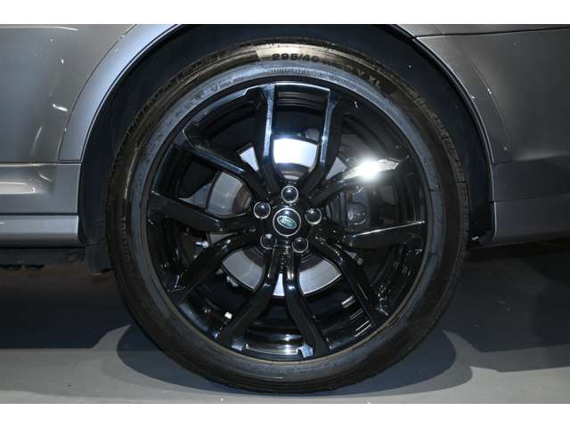 ランドローバー レンジローバー ＳＶＲ （５．０リッター ５７５ＰＳ） ４ＷＤ R2年 (関東) 99