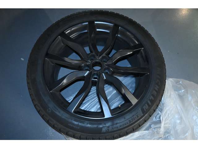 ランドローバー レンジローバー ＳＶＲ （５．０リッター ５７５ＰＳ） ４ＷＤ R2年 (関東) 99