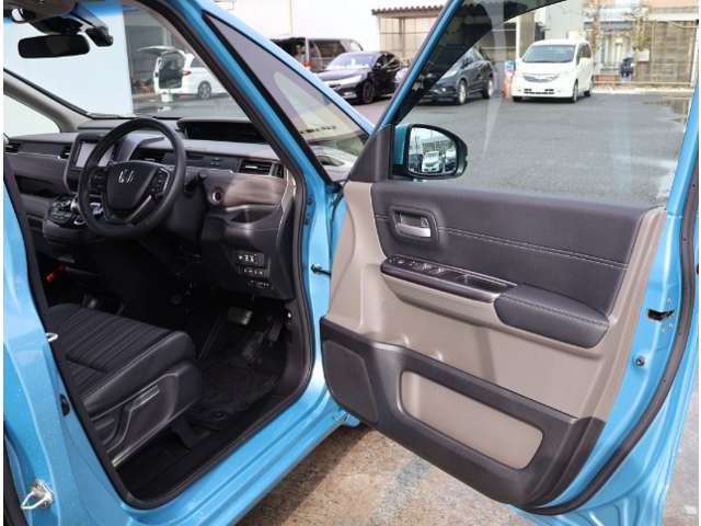 ホンダ フリード　ハイブリッド １．５ ハイブリッド ＥＸ H30年 (関東) 99