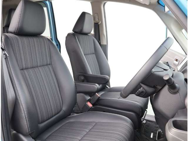 ホンダ フリード　ハイブリッド １．５ ハイブリッド ＥＸ H30年 (関東) 99