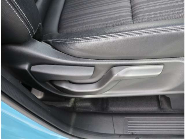 ホンダ フリード　ハイブリッド １．５ ハイブリッド ＥＸ H30年 (関東) 99