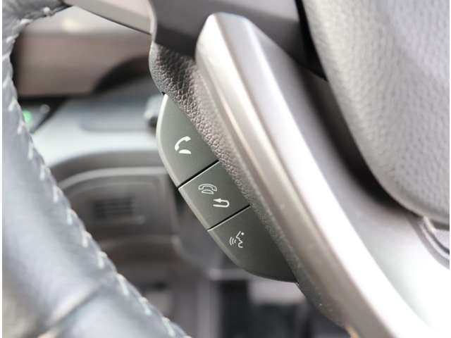 ホンダ フリード　ハイブリッド １．５ ハイブリッド ＥＸ H30年 (関東) 99