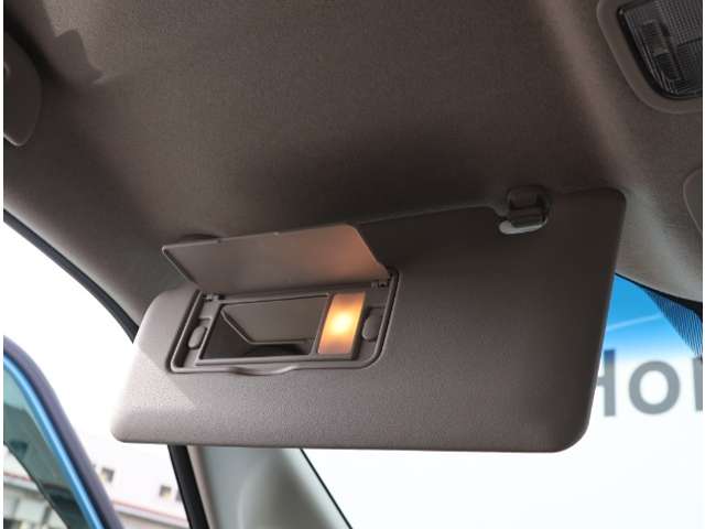 ホンダ フリード　ハイブリッド １．５ ハイブリッド ＥＸ H30年 (関東) 99