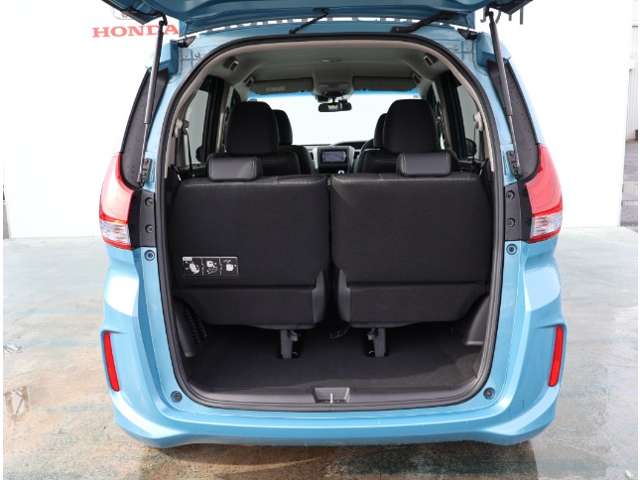 ホンダ フリード　ハイブリッド １．５ ハイブリッド ＥＸ H30年 (関東) 99