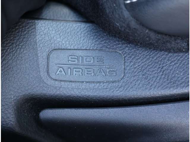 ホンダ フィット　ハイブリッド １．５ Ｅ：ＨＥＶ ホーム R4年 (関東) 99