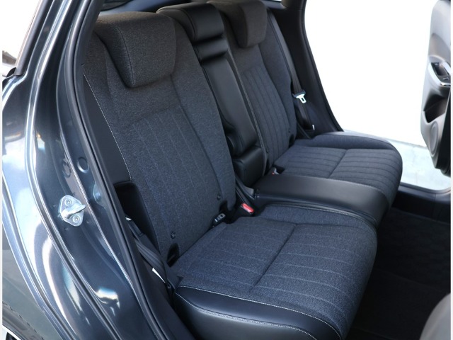 ホンダ フィット　ハイブリッド １．５ Ｅ：ＨＥＶ ホーム R4年 (関東) 99