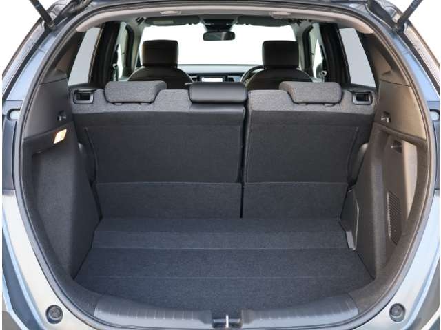 ホンダ フィット　ハイブリッド １．５ Ｅ：ＨＥＶ ホーム R4年 (関東) 99