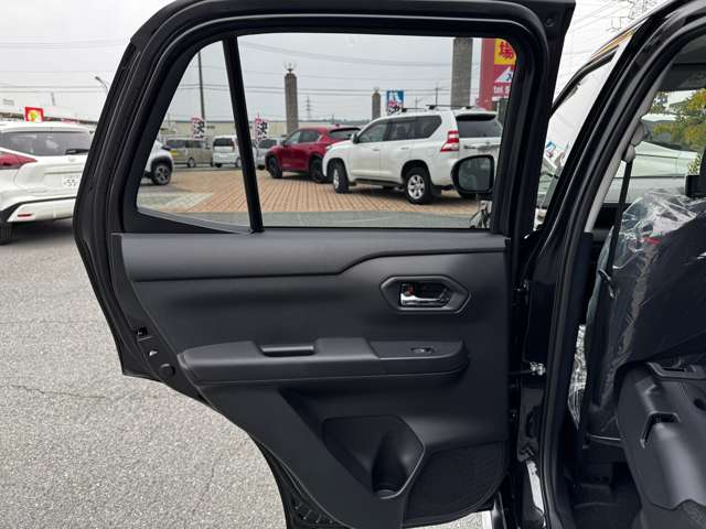 トヨタ ライズ　ハイブリッド ハイブリッド １．２ Ｚ R7年 (九州・沖縄) 99