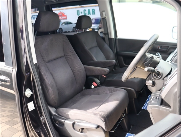 ホンダ ステップワゴン　スパーダ ２．０ スパーダ Ｚ H22年 (関東) 99