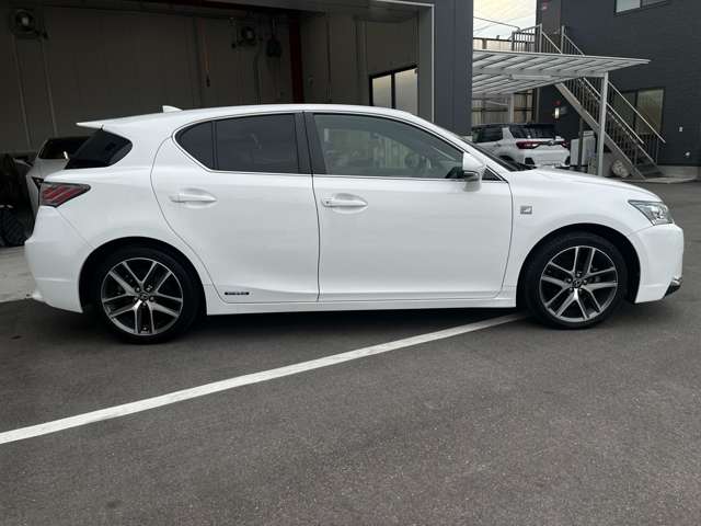 レクサス ＣＴ２００ｈ Ｆスポーツ H28年 (東海) 99