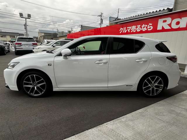 レクサス ＣＴ２００ｈ Ｆスポーツ H28年 (東海) 99