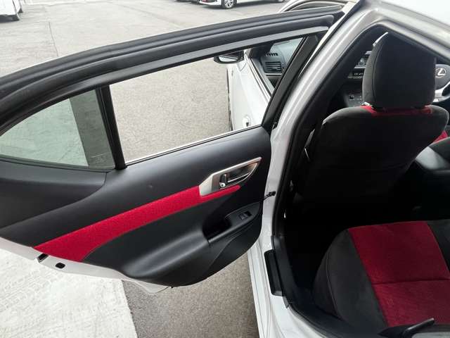 レクサス ＣＴ２００ｈ Ｆスポーツ H28年 (東海) 99