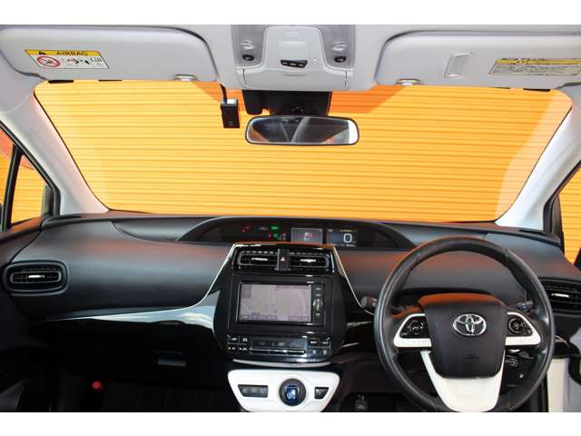 トヨタ プリウス １．８ Ｓ H29年 (関東) 99