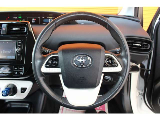 トヨタ プリウス １．８ Ｓ H29年 (関東) 99