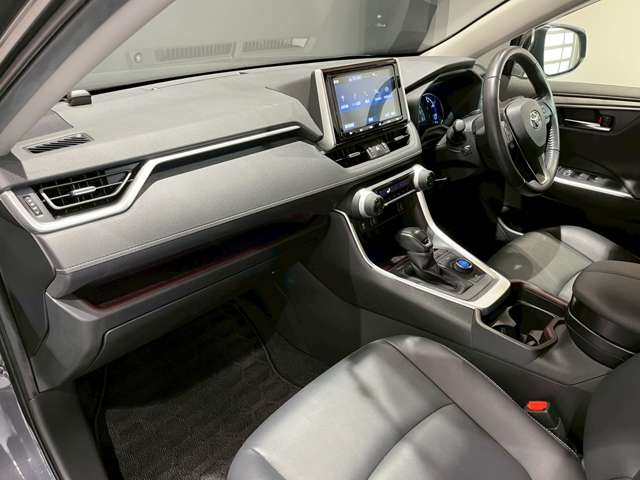 トヨタ ＲＡＶ４ ２．５ ハイブリッド Ｇ Ｅ－ＦＯＵＲ ４ＷＤ R2年 (近畿) 99