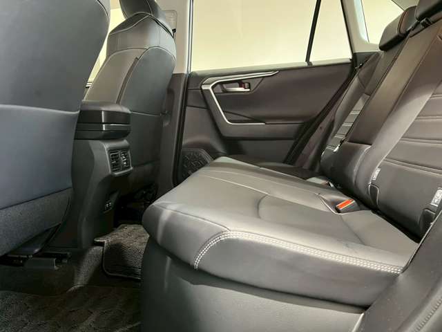 トヨタ ＲＡＶ４ ２．５ ハイブリッド Ｇ Ｅ－ＦＯＵＲ ４ＷＤ R2年 (近畿) 99