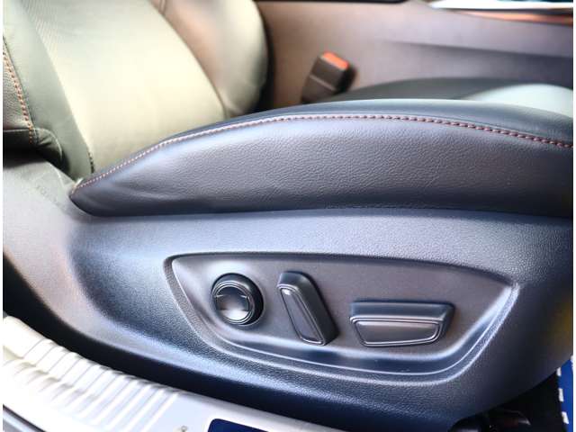 トヨタ カムリ ２．５ Ｇ レザーパッケージ H30年 (関東) 99