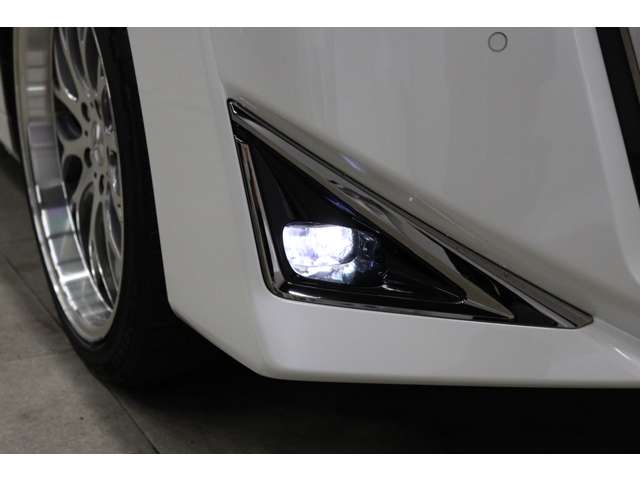 トヨタ ヴェルファイア ２．５ Ｘ R1年 (東海) 99