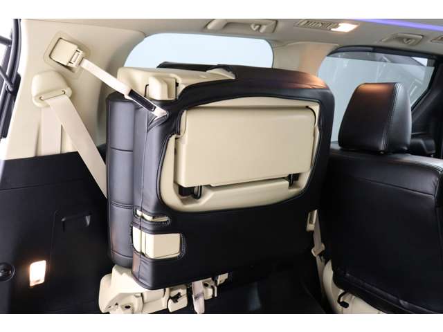 トヨタ ヴェルファイア ２．５ Ｘ R1年 (東海) 99