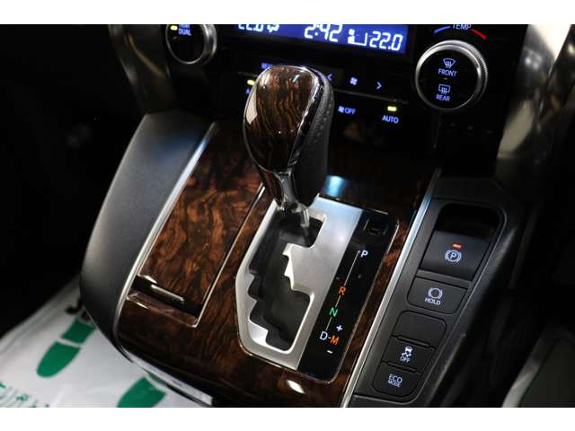 トヨタ ヴェルファイア ２．５ Ｘ R1年 (東海) 99