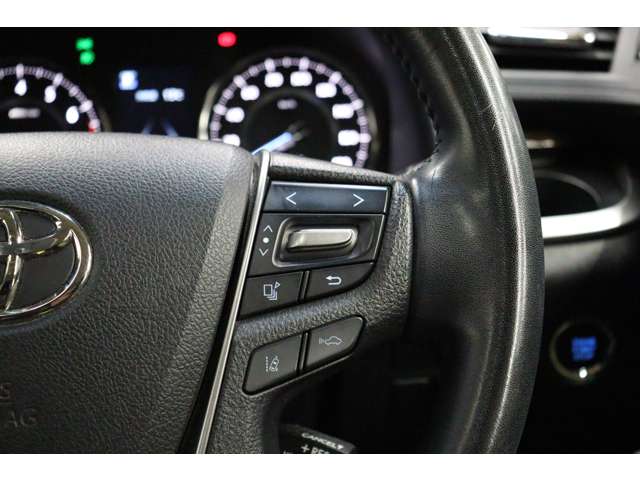 トヨタ ヴェルファイア ２．５ Ｘ R1年 (東海) 99