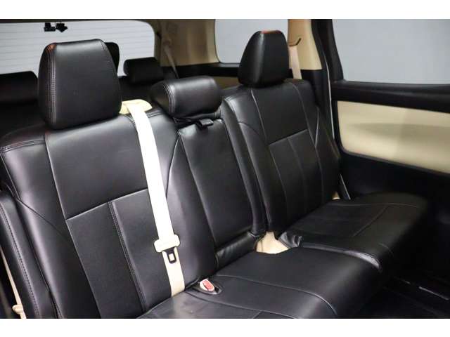 トヨタ ヴェルファイア ２．５ Ｘ R1年 (東海) 99