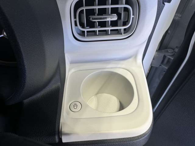 ダイハツ ムーヴ　キャンバス ６６０ ストライプス Ｇ ４ＷＤ R6年 (東北) 99