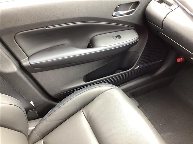 日産 ノートオーラ １．２ ＡＵＴＥＣＨ R6年 () 99