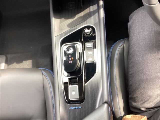 日産 ノートオーラ １．２ ＡＵＴＥＣＨ R6年 () 99