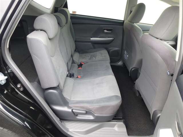 トヨタ プリウスΑ プリウスアルファ Ｓツーリング H24年 (東北) 99