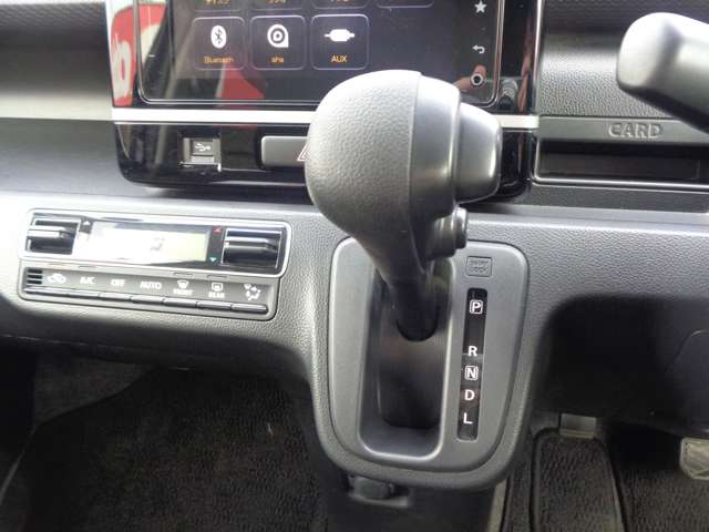 スズキ ワゴンＲ ６６０ ハイブリッド ＦＺ セーフティパッケージ装着車 H29年 (中国) 99