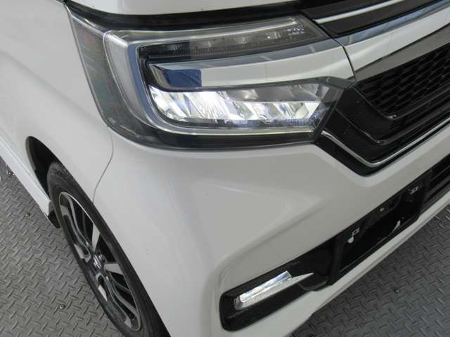 ホンダ Ｎ　ＢＯＸ カスタム ６６０ Ｇ Ｌ ホンダセンシング R1年 (東北) 99