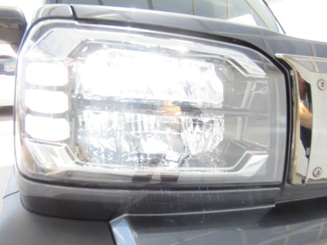 ダイハツ タフト ６６０ Ｇ ダーククロム ベンチャー R5年 (東北) 99