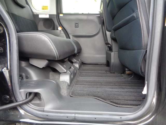 ダイハツ タント ６６０ カスタム ＲＳ トップエディション ＳＡＩＩ H28年 (中国) 99