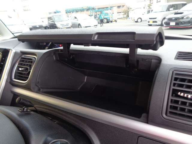 ダイハツ タント ６６０ カスタム ＲＳ トップエディション ＳＡＩＩ H28年 (中国) 99